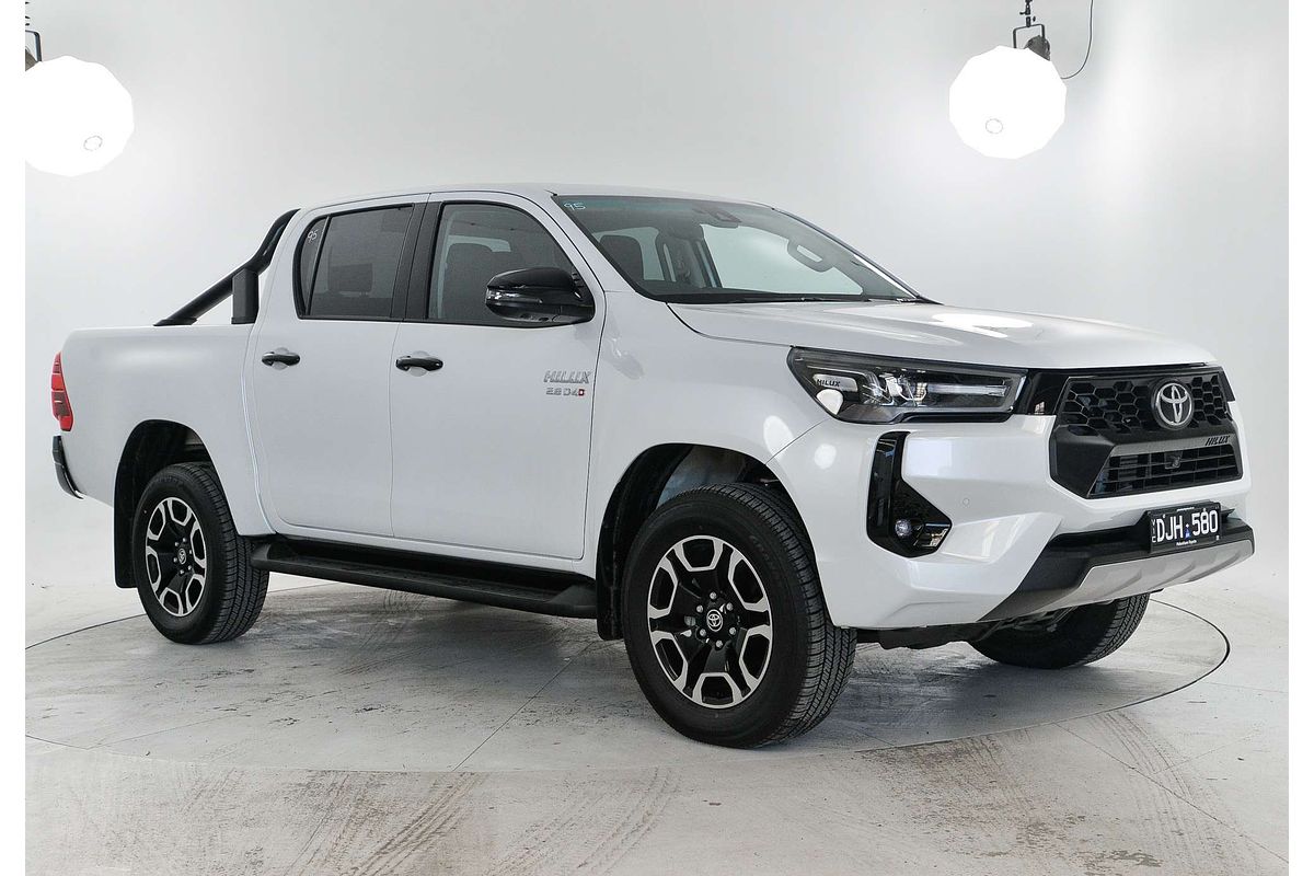 2024 Toyota Hilux SR5 48V GUN126R 4X4