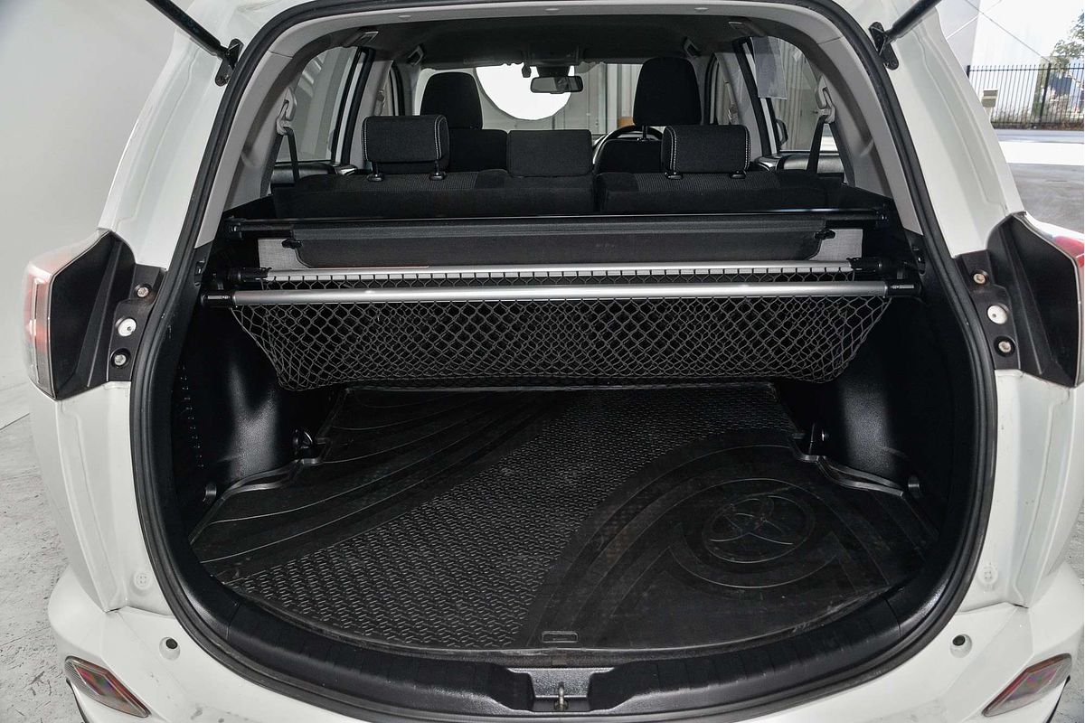 2018 Toyota RAV4 GXL ZSA42R