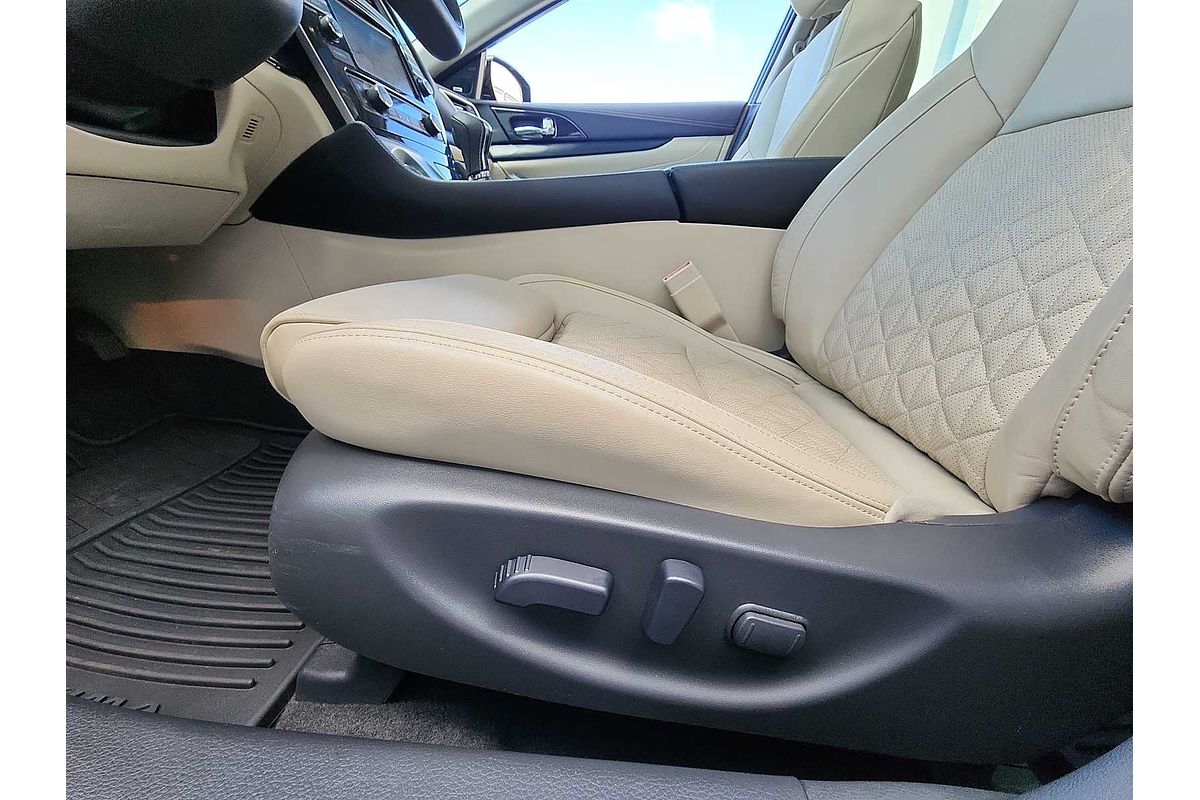 2022 Nissan Maxima Platinum