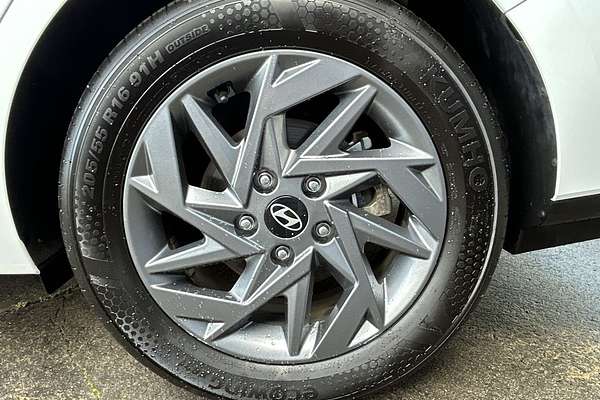 2024 Hyundai i30 Hybrid CN7.V2