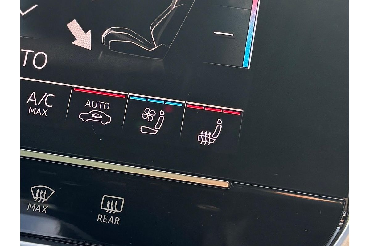 2023 Audi RS6 Performance C8