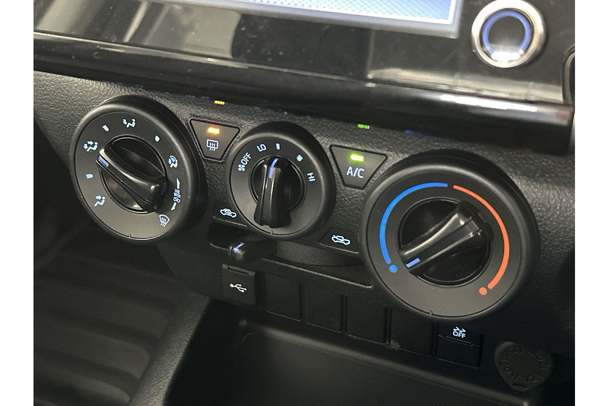 2024 Toyota Hilux Workmate GUN125R 4X4