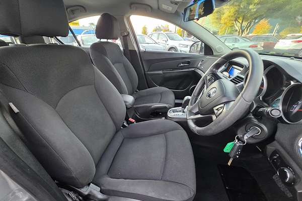 2011 Holden Cruze CD JH Series II