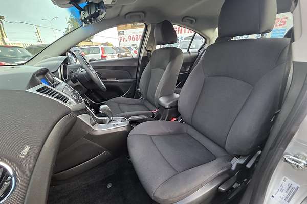 2011 Holden Cruze CD JH Series II