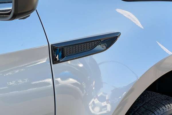 2025 Isuzu MU-X LS-T