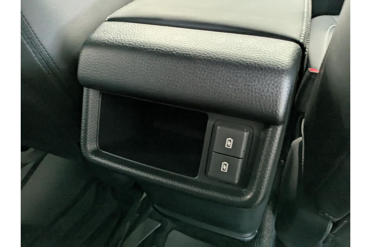 2025 Isuzu MU-X LS-T