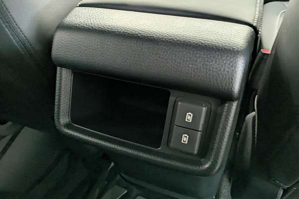 2025 Isuzu MU-X LS-T