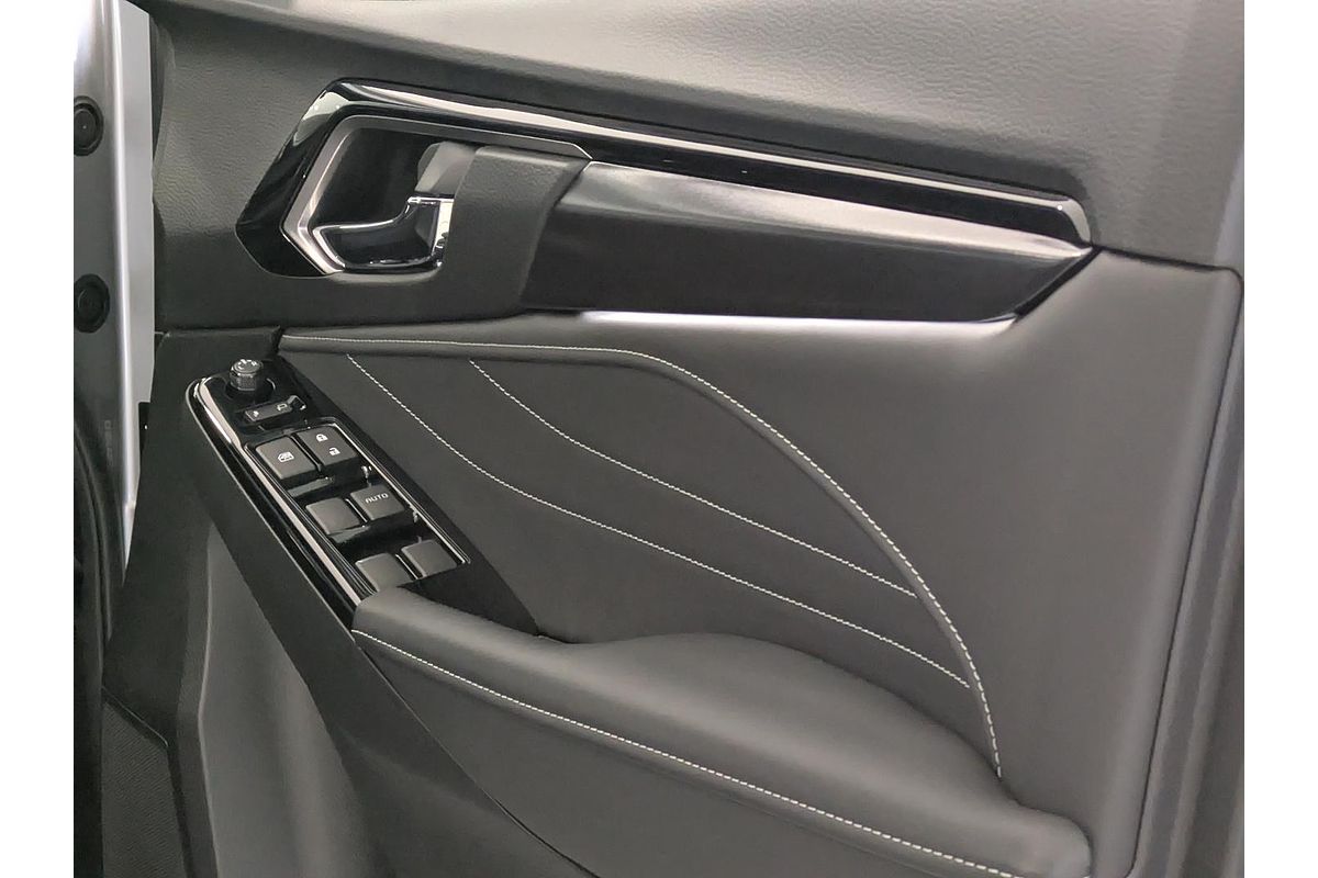 2025 Isuzu MU-X LS-T