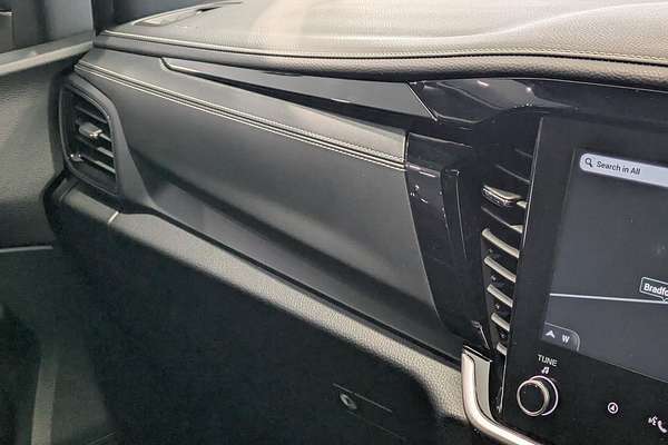2025 Isuzu MU-X LS-T