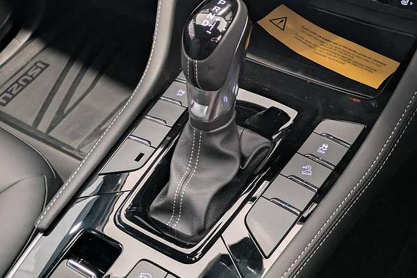 2025 Isuzu MU-X LS-T