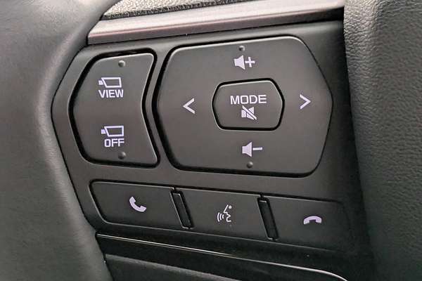 2025 Isuzu MU-X LS-T