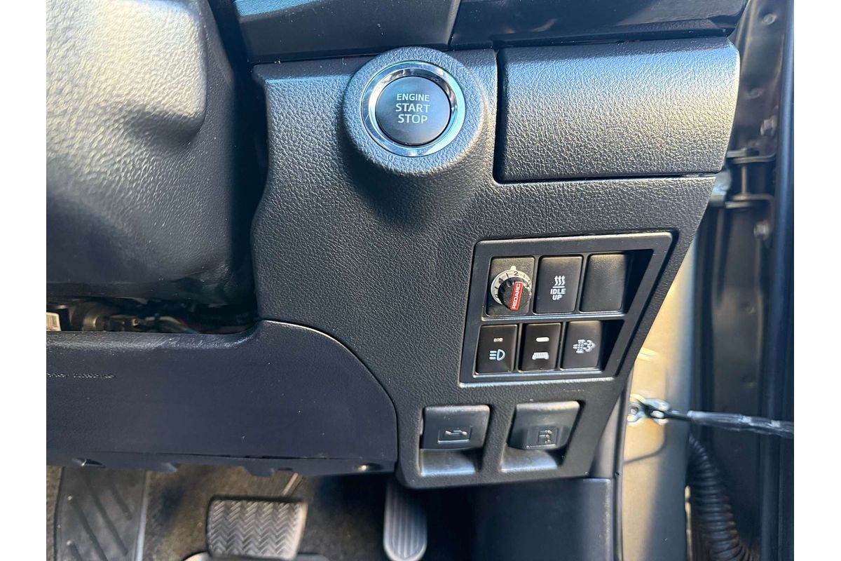 2021 Toyota Hilux Rugged X GUN126R 4X4