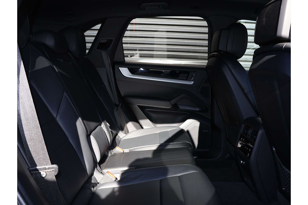 2023 Porsche Cayenne E-Hybrid 9YA II