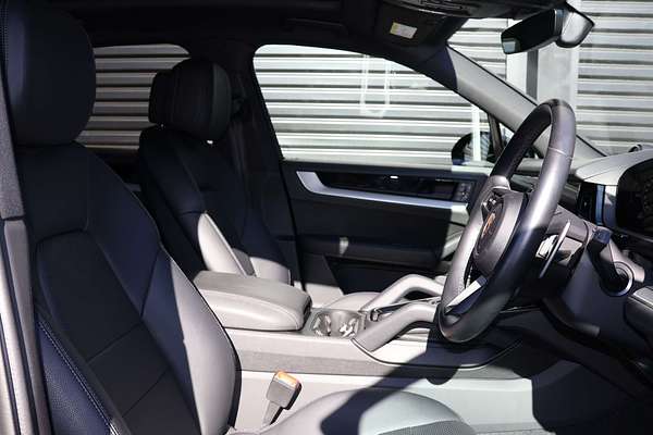 2023 Porsche Cayenne E-Hybrid 9YA II