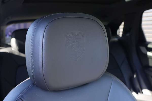 2023 Porsche Cayenne E-Hybrid 9YA II