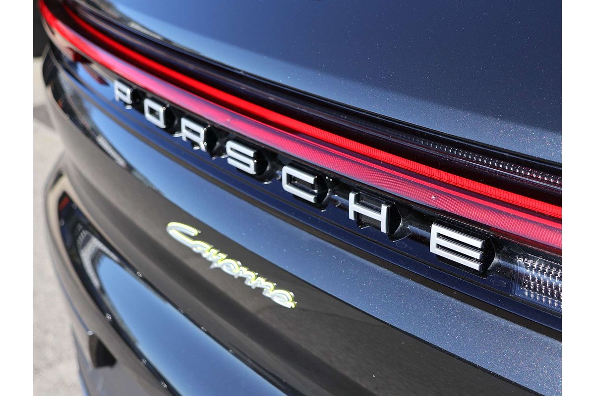 2023 Porsche Cayenne E-Hybrid 9YA II