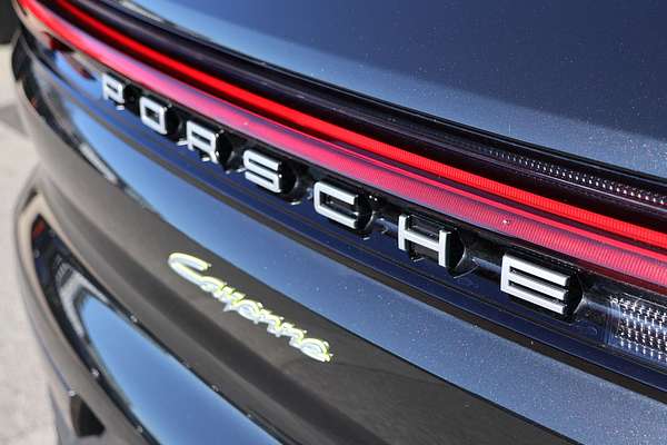 2023 Porsche Cayenne E-Hybrid 9YA II