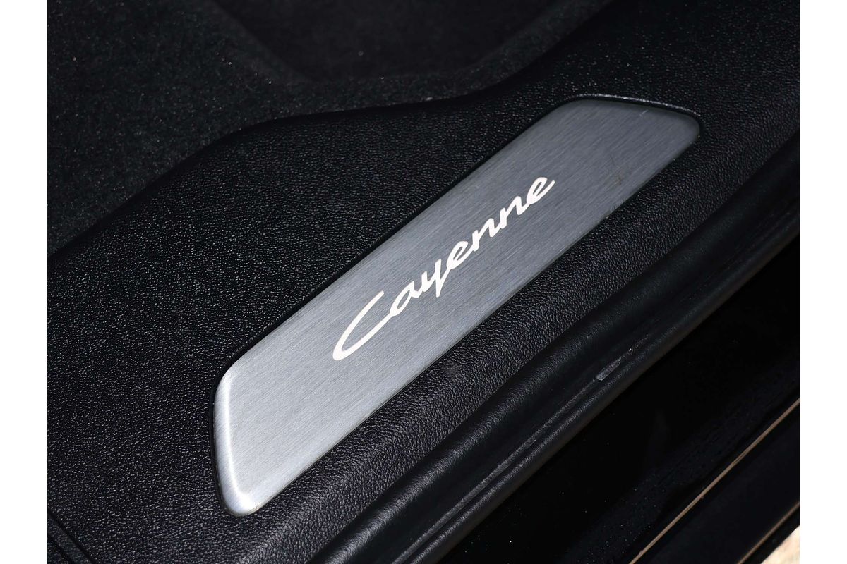2023 Porsche Cayenne E-Hybrid 9YA II