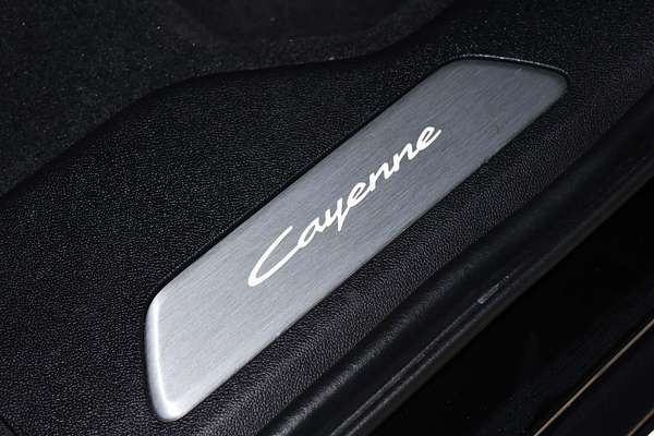 2023 Porsche Cayenne E-Hybrid 9YA II
