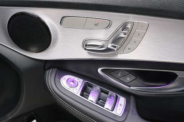 2020 Mercedes-Benz C-Class C200 W205