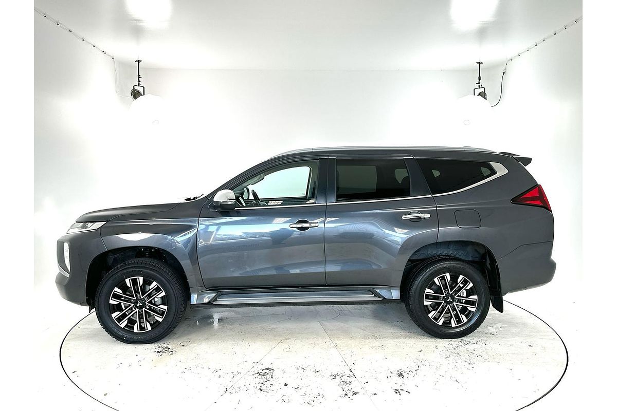 2022 Mitsubishi Pajero Sport GLS QF