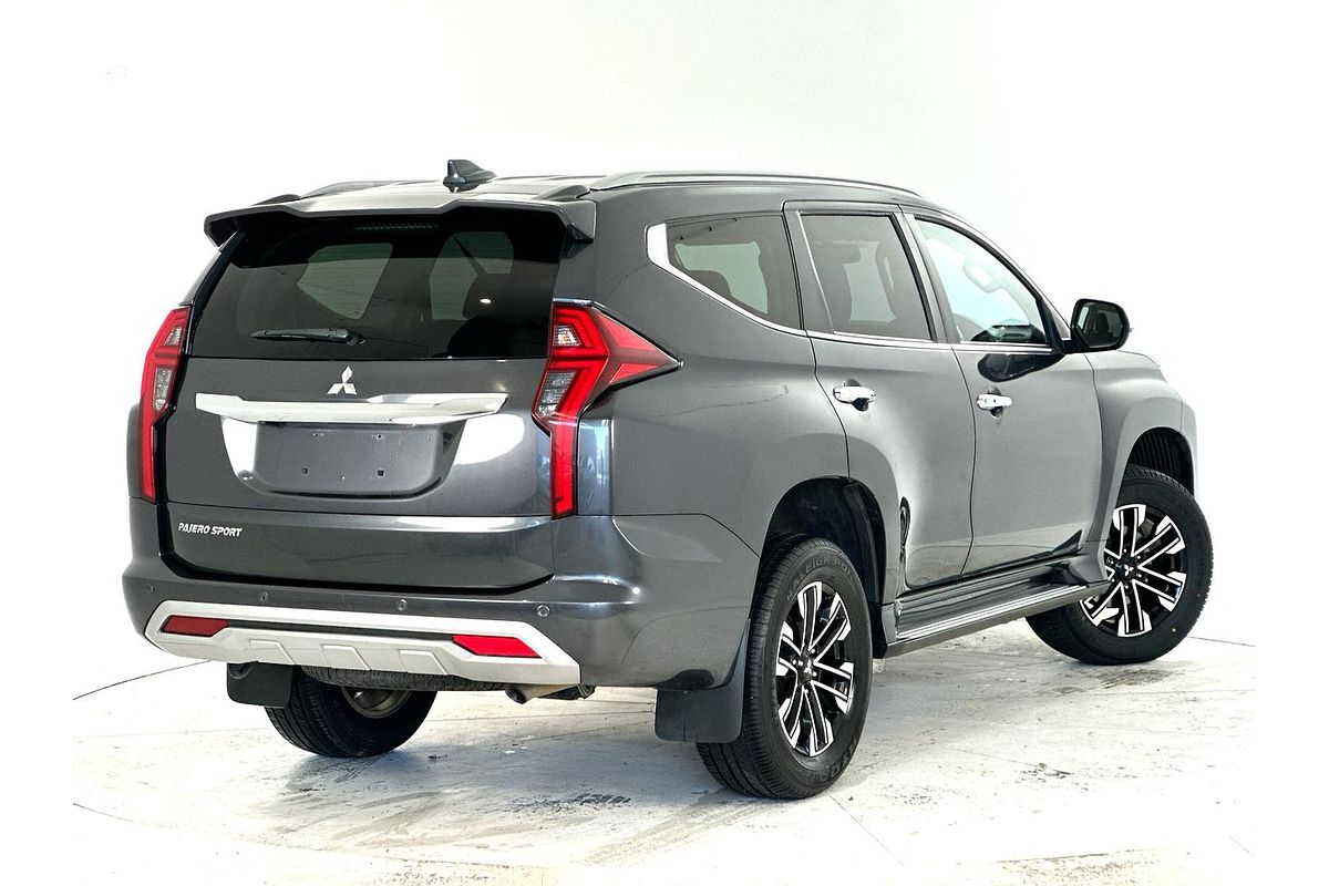 2022 Mitsubishi Pajero Sport GLS QF