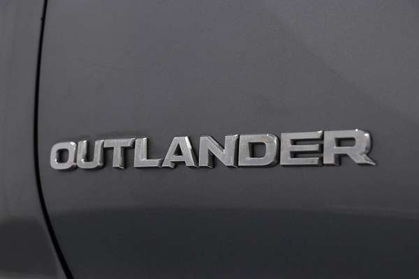 2021 Mitsubishi Outlander LS ZM