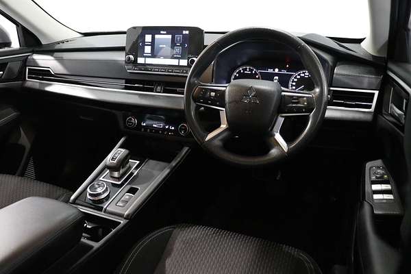 2021 Mitsubishi Outlander LS ZM