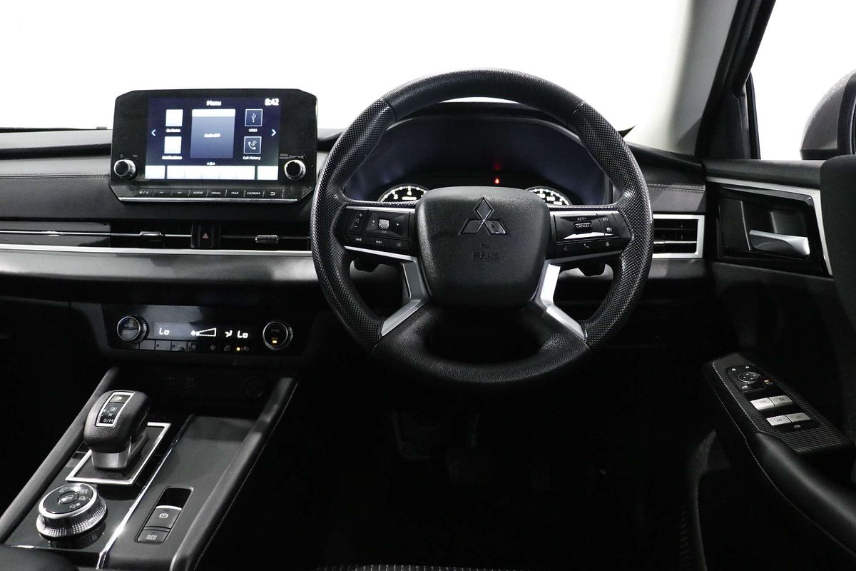 2021 Mitsubishi Outlander LS ZM