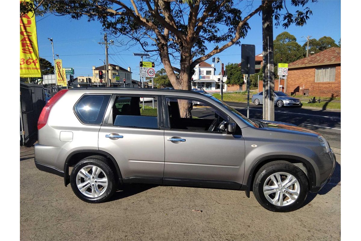 2013 Nissan X-TRAIL ST T31