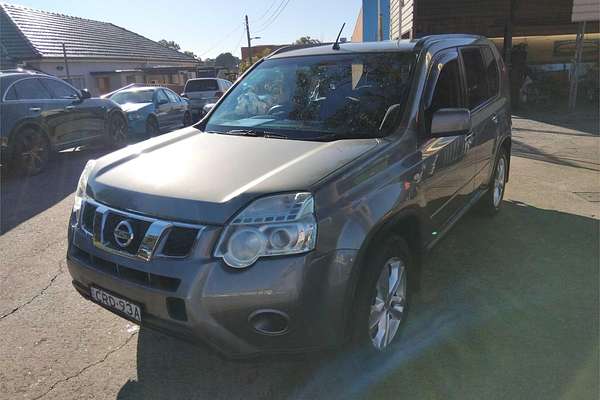 2013 Nissan X-TRAIL ST T31