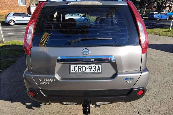 2013 Nissan X-TRAIL ST T31