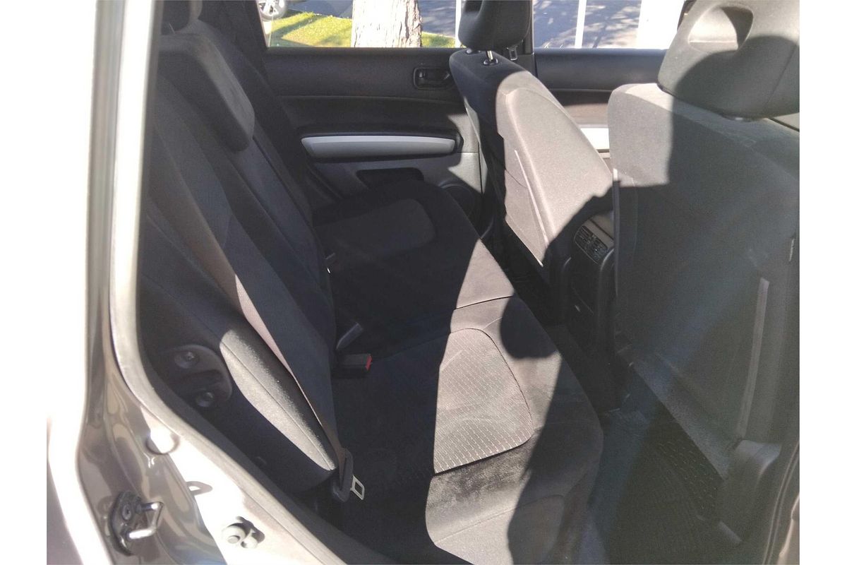 2013 Nissan X-TRAIL ST T31