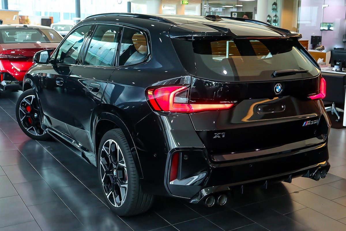 2025 BMW X1 M35i xDrive U11