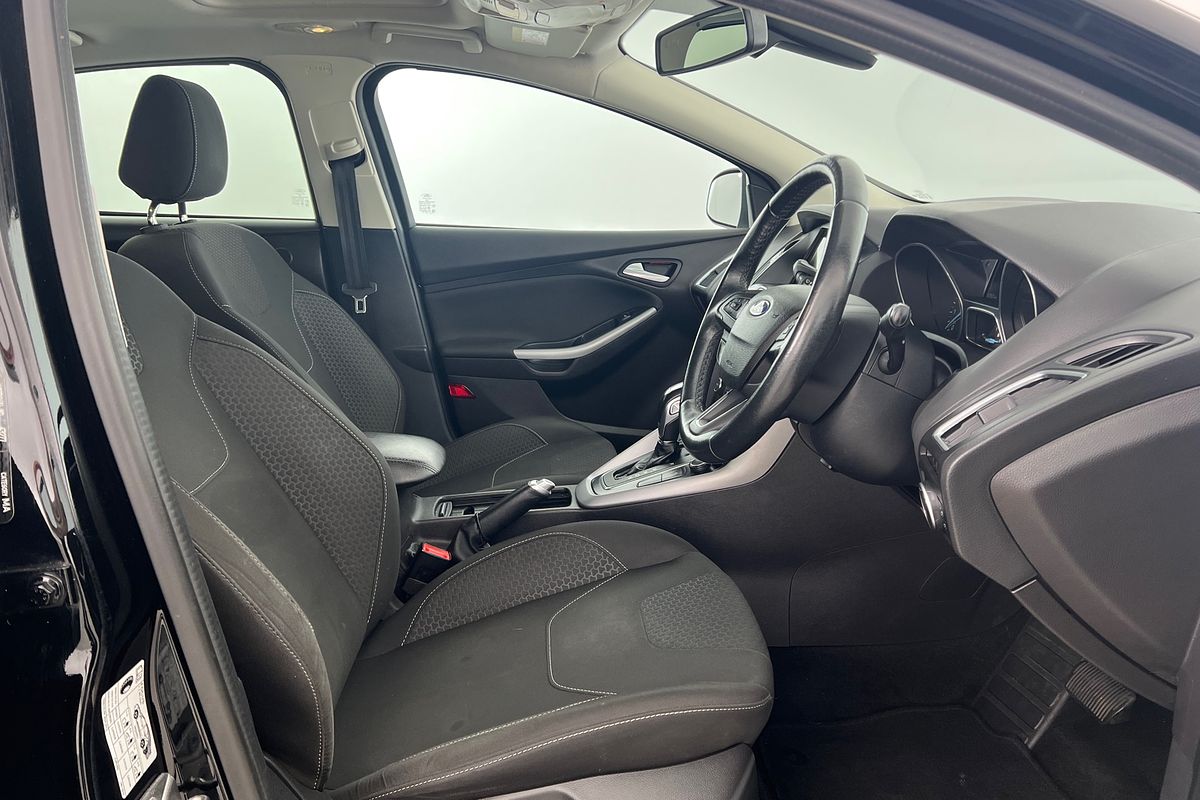 2017 Ford Focus Sport LZ