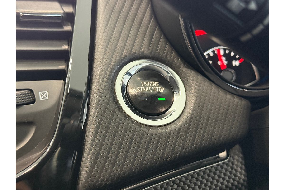 2016 Holden Commodore SV6 Black VF Series II