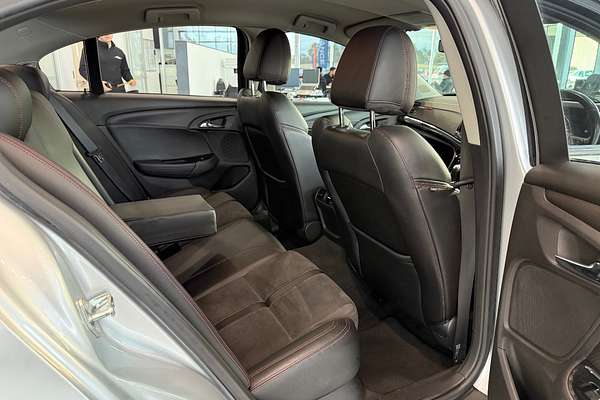 2016 Holden Commodore SV6 Black VF Series II