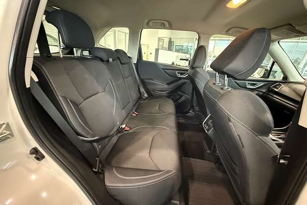 2019 Subaru Forester 2.5i S5