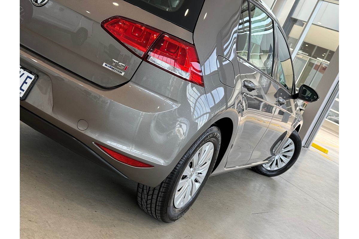 2015 Volkswagen Golf 90TSI 7