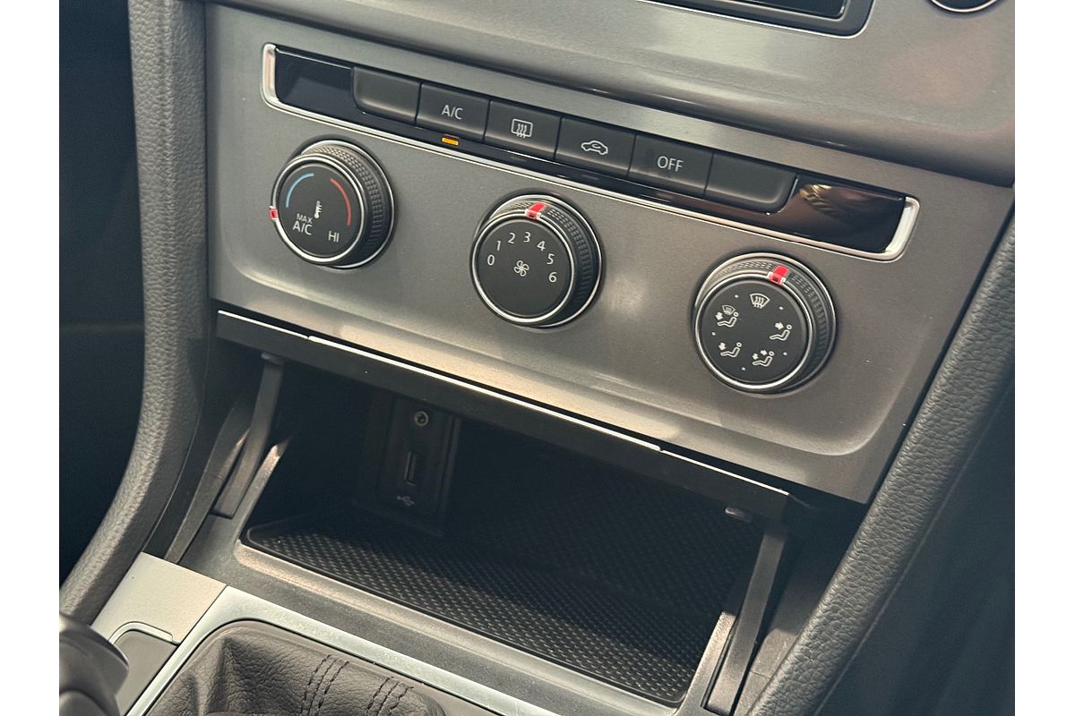 2015 Volkswagen Golf 90TSI 7