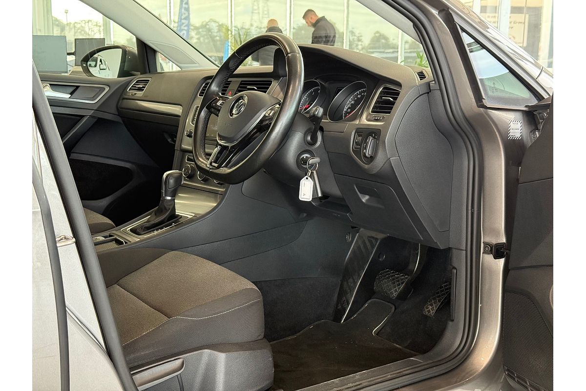 2015 Volkswagen Golf 90TSI 7