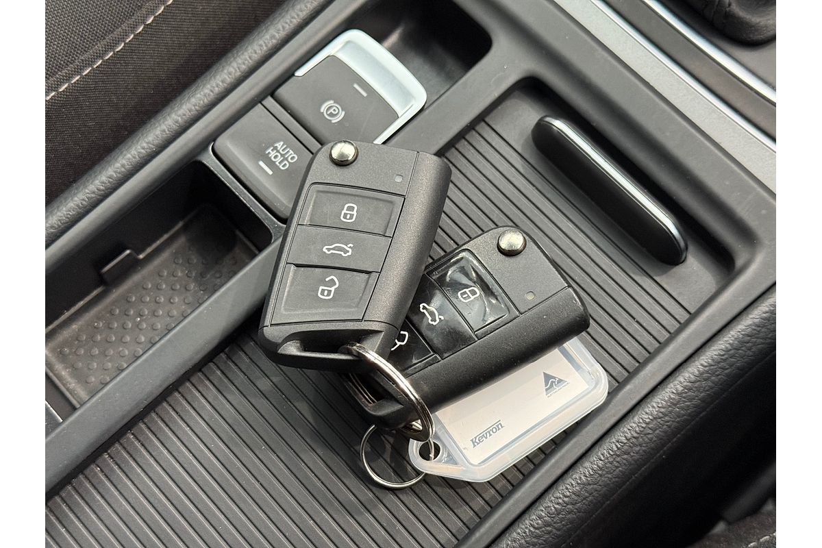 2015 Volkswagen Golf 90TSI 7