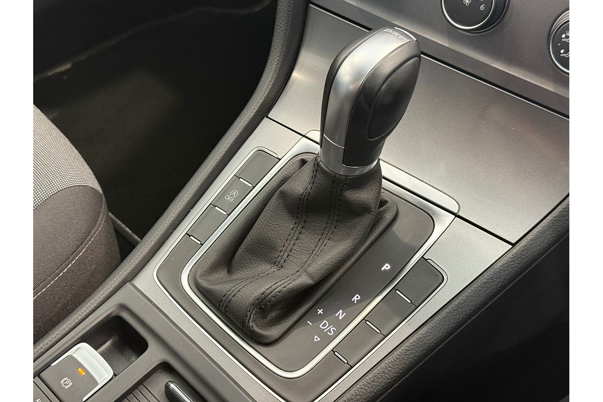 2015 Volkswagen Golf 90TSI 7