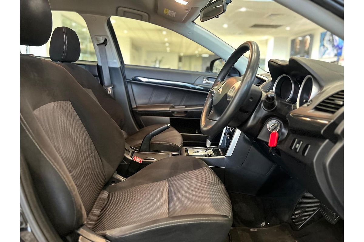 2016 Mitsubishi Lancer ES Sport CF