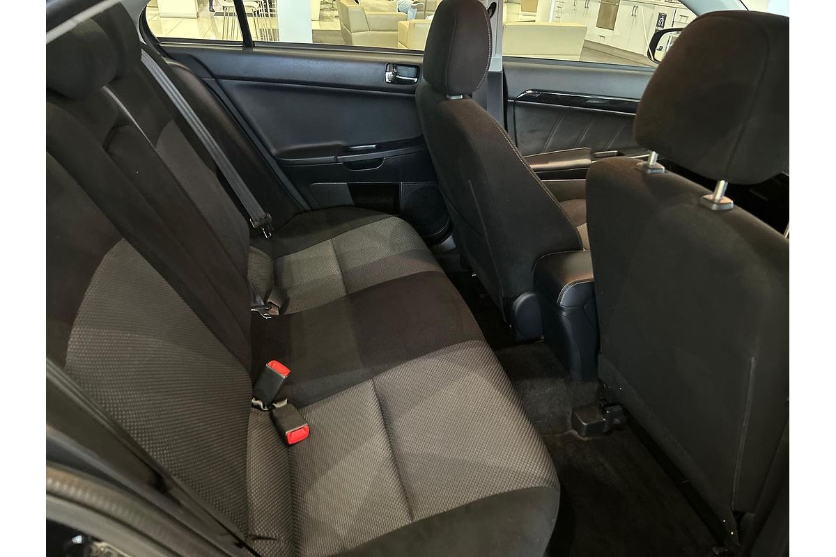 2016 Mitsubishi Lancer ES Sport CF