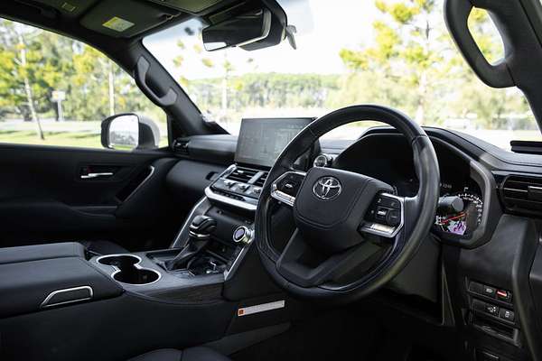 2022 Toyota Landcruiser VX FJA300R
