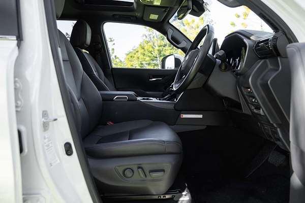2022 Toyota Landcruiser VX FJA300R