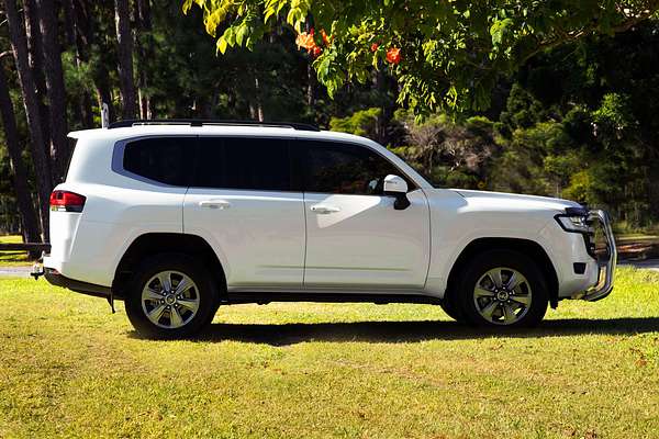 2022 Toyota Landcruiser VX FJA300R
