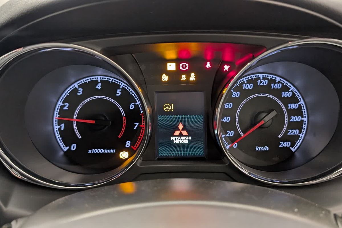 2025 Mitsubishi ASX GSR XD