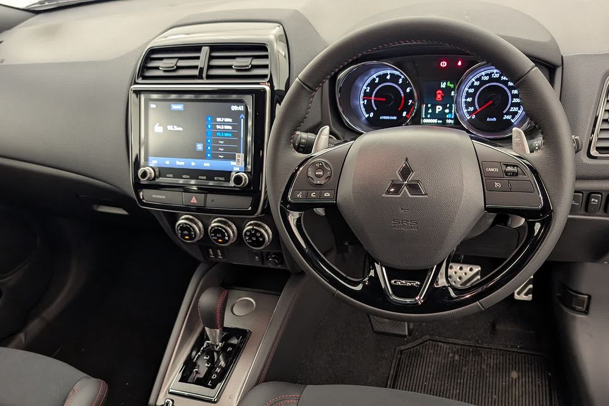 2025 Mitsubishi ASX GSR XD